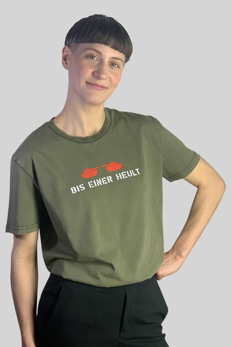Bis einer heult Shirt von Elternhaus Bis einer heult Shirt von Elternhaus