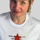 Jeder Mensch ist sein eigenes Land Shirt von Elternhaus