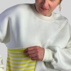 Sweater mit Tasche von Elternhaus