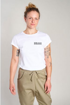 intolerante intolerance - Damenshirt mit aufgerolltem Arm von Elternhaus