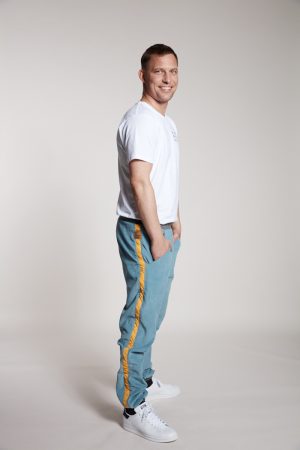 Cordhose mit Streifen von Elternhaus