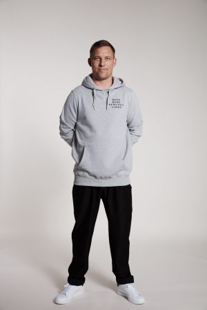 Mein Herz schlägt links - Hoody für Herren von Elternhaus
